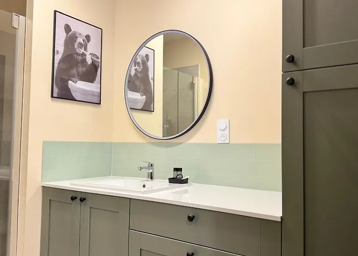 Les Cles De Jade * Cavignac